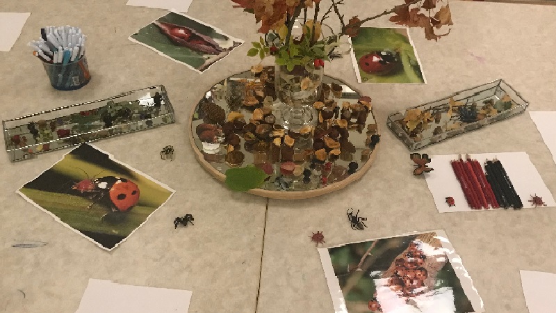 Pyssel om nyckelpigor.